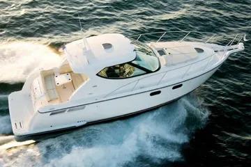 39' 2008 Tiara Yachts 3900 Sovran