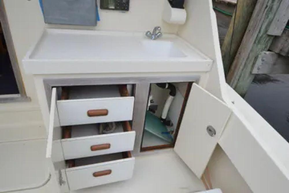 36' 1973 Hatteras 36 Sport Fisherman