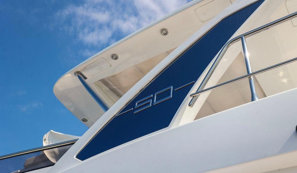 53' 2023 Azimut Fly 50