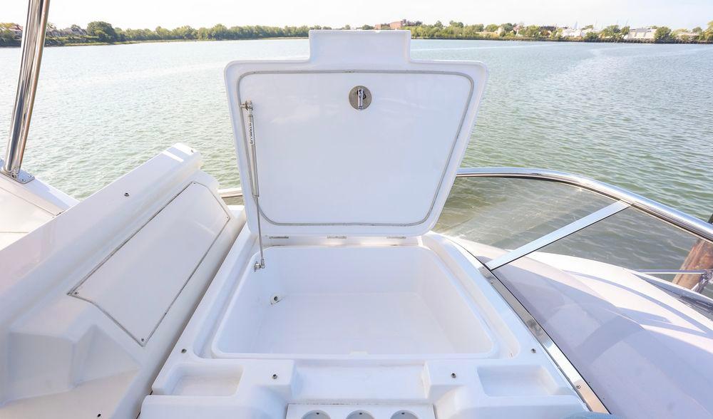 53' 2023 Azimut Fly 50