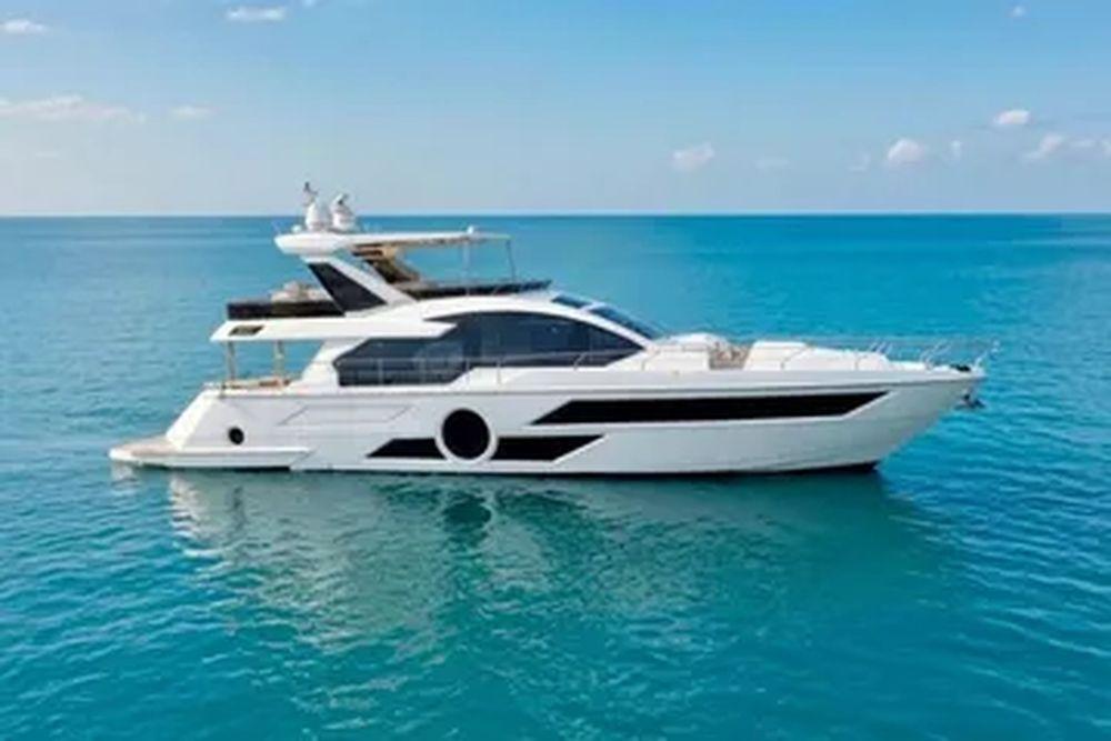 66' 2024 Aicon Vivere
