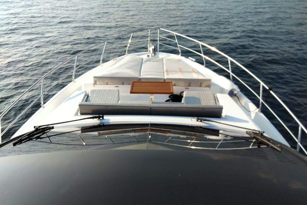 66' 2020 Astondoa Yacht