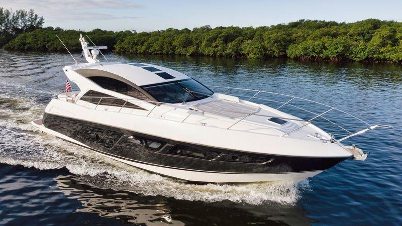 57' 2017 Sunseeker Predator