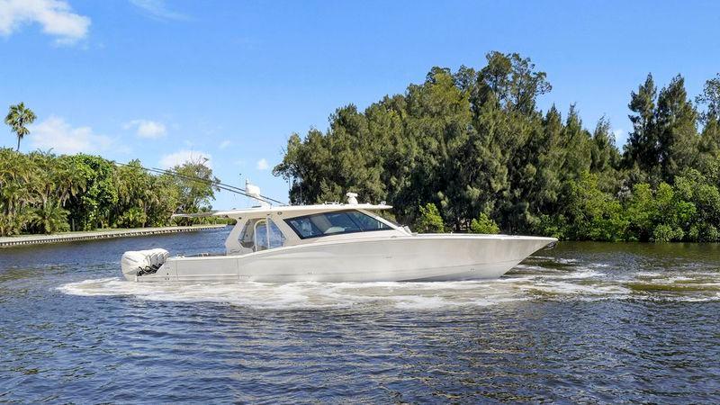 53' 2020 Scout 530 LXF