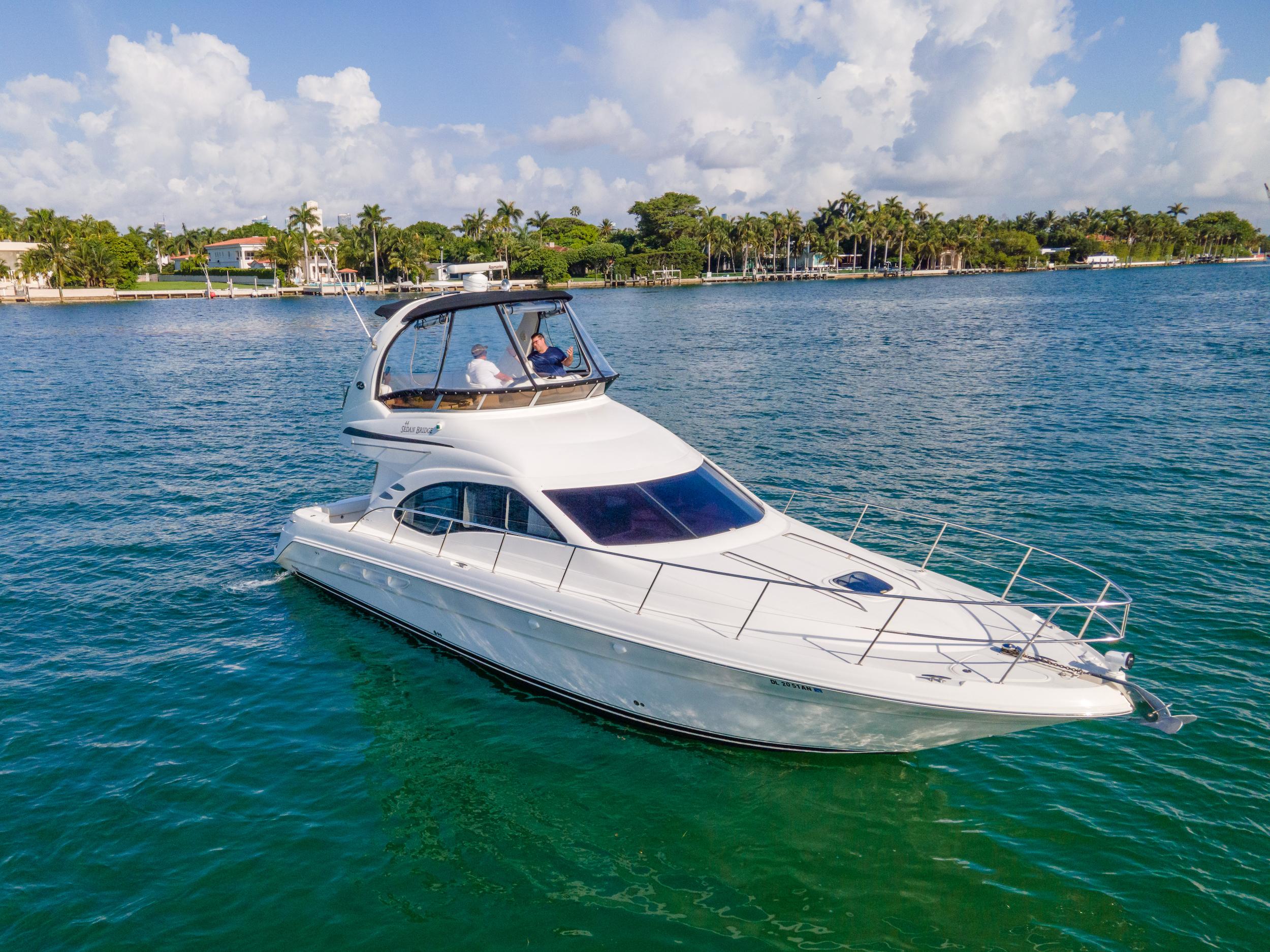 44' 2008 Sea Ray 44 Sedan Bridge